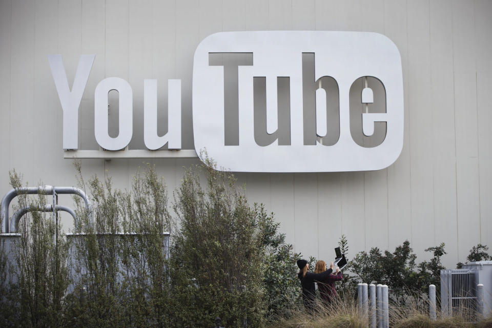 YouTube leaders ignored proposals to alter recommendations to stamp out toxicvideos and to tackle conspiracy theories, several former and current employeestold Bloomberg