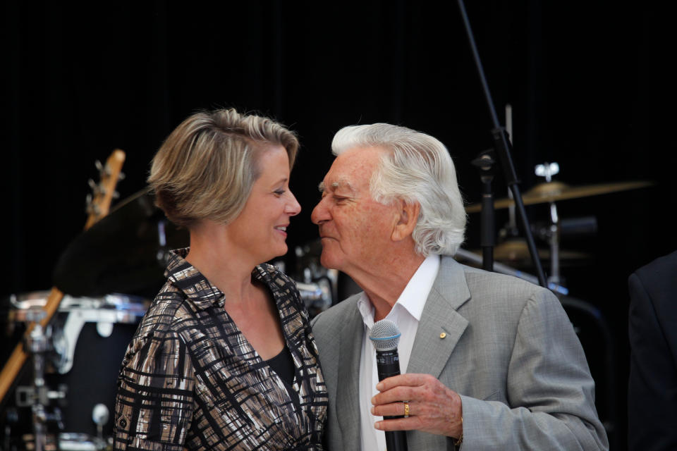 Kristina Keneally meets former Labor Prime Minister Bob Hawke.