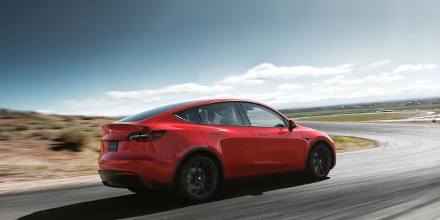 Tesla cuts Model Y price and cancels standard range version