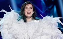 Direkt nach Sarah Palin musste sie sich bei der US-Ausgabe von "The Masked Singer" zu erkennen geben: Model und Schauspielerin Bella Thorne hatte ihre Rolle als Schwan zwar überzeugend gespielt, trotzdem reichte es nur für Platz elf. (Bild: FOX via Getty Images)