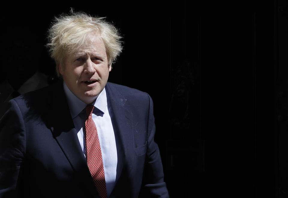 El primer ministro británico Boris Johnson en Londres el 20 de mayo del 2020. (AP Photo/Kirsty Wigglesworth)