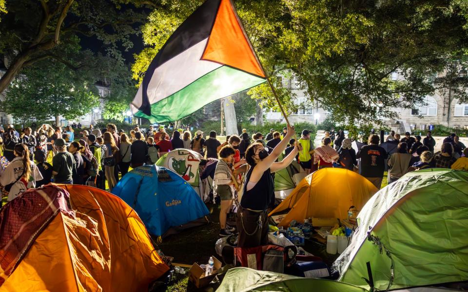 Pro-Palestinian demonstrators in front of Tulane University in New Orleans