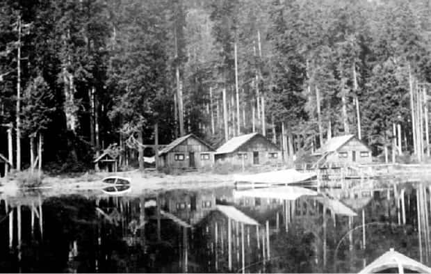 The Titus Family’s Camp Alicia in 1934. 