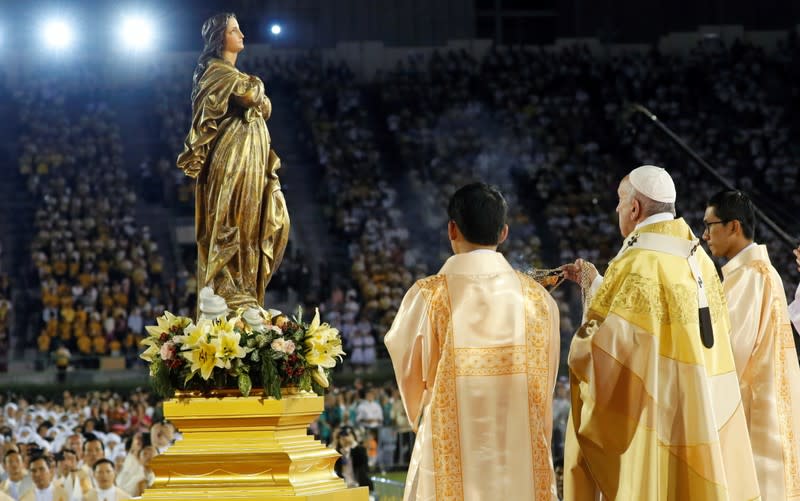 Pope Francis visits Thailand