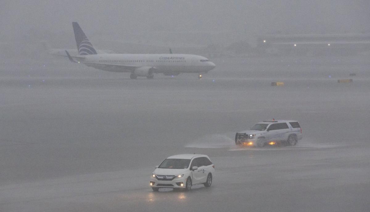 Panthers downplay Stanley Cup travel woes after storm drenches Florida