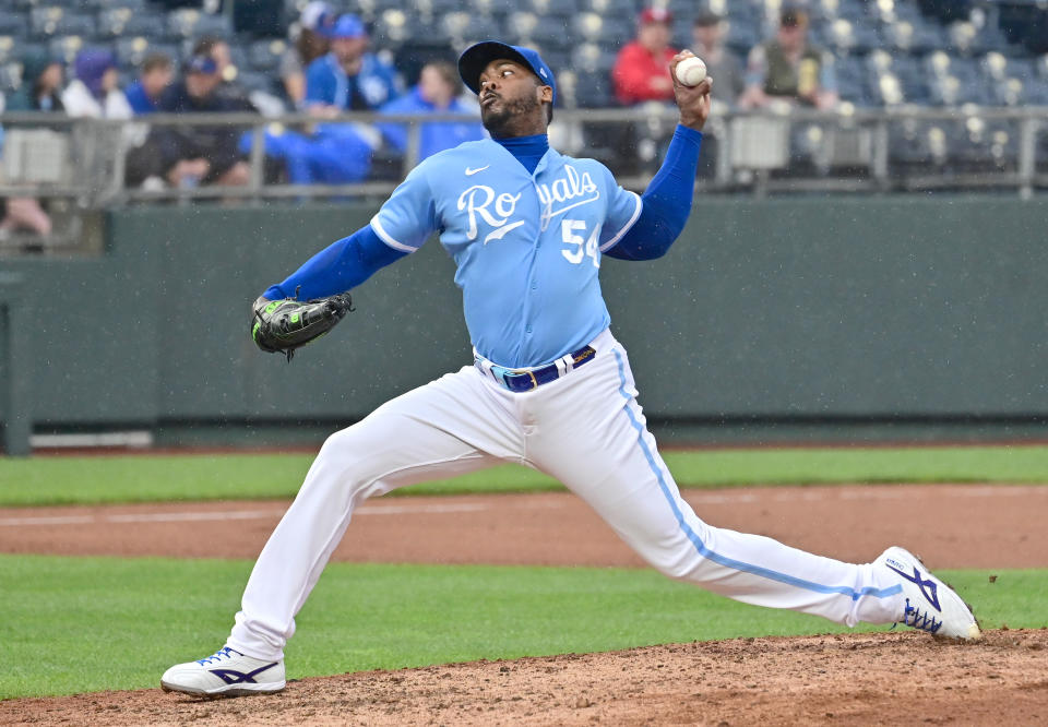 堪薩斯市皇家將古巴火球男Aroldis Chapman交易至德州遊騎兵。（MLB Photo by Keith Gillett/Icon Sportswire via Getty Images）