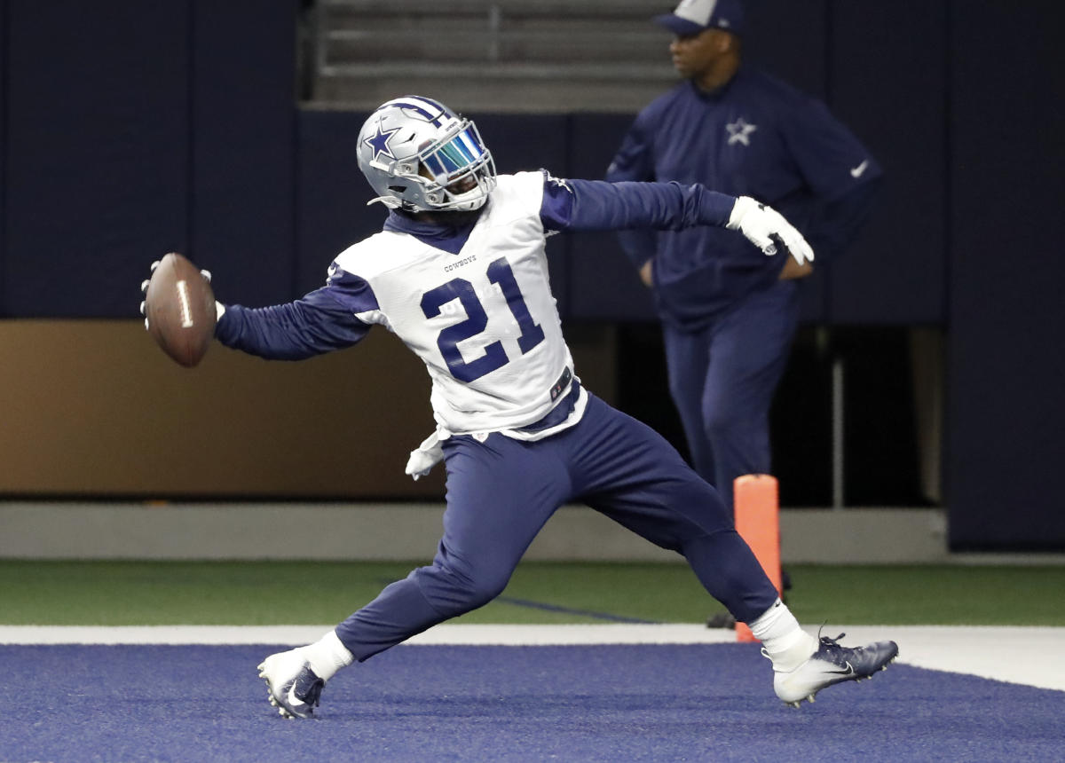 Dallas Cowboys: Ezekiel Elliott's potential holdout protecting himself