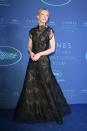 <p>Blanchett decided on a gorgoeusly gothic Armani Privé gown from the brand’s autumn/winter 2013 collection. (Photo: Getty) </p>