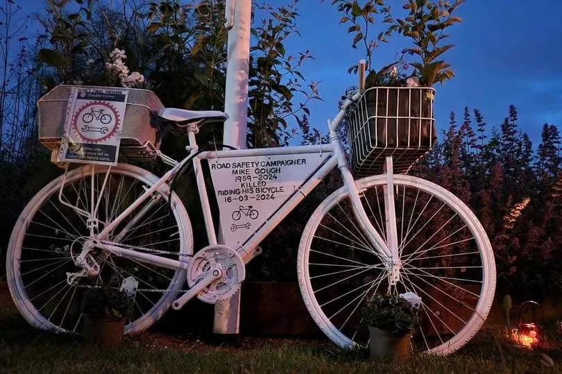 The memorial bike