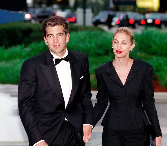 <p>Justin Ide</p> John F. Kennedy, Jr. and his wife Carolyn Bessette-Kennedy at the annual Profiles in Courage awards on May 23, 1999 at the Kennedy Library in Boston, Mass.