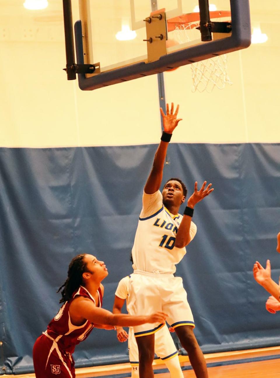 Broadfording's Dawda Sylva (10) had 31 points, 12 rebounds, six steals and five assists in a 75-64 loss against Saint James on Dec. 2, 2022.