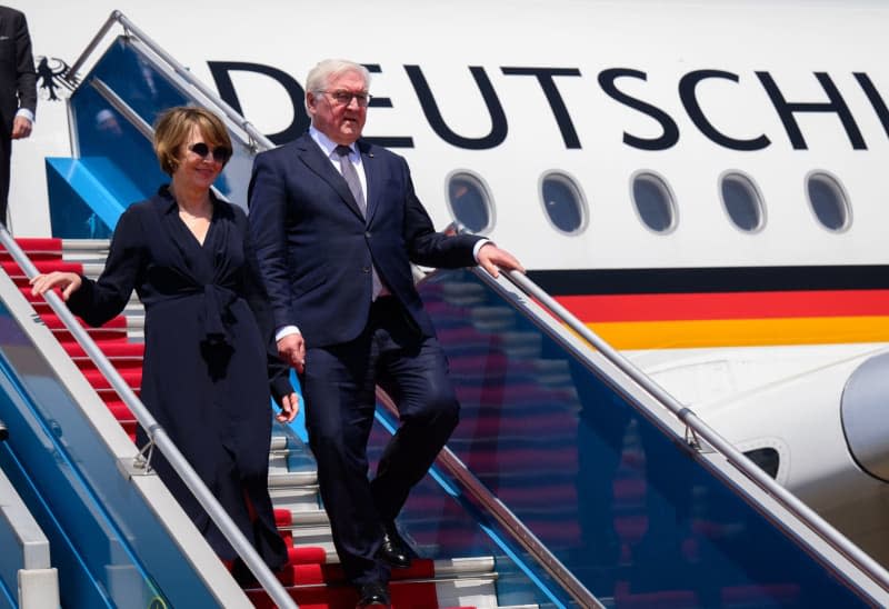 German President Frank-Walter Steinmeier and his wife Elke Buedenbender arrive at Tan Son Nhat International Airport on a four-day trip to Southeast Asia. Bernd von Jutrczenka/dpa