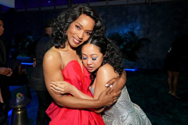 <p>Angela Bassett and Stephanie Hsu</p><p><a href="https://www.gettyimages.com/detail/1473146905" rel="nofollow noopener" target="_blank" data-ylk="slk:Kevin Mazur/VF23/Getty Images;elm:context_link;itc:0;sec:content-canvas" class="link ">Kevin Mazur/VF23/Getty Images</a></p>