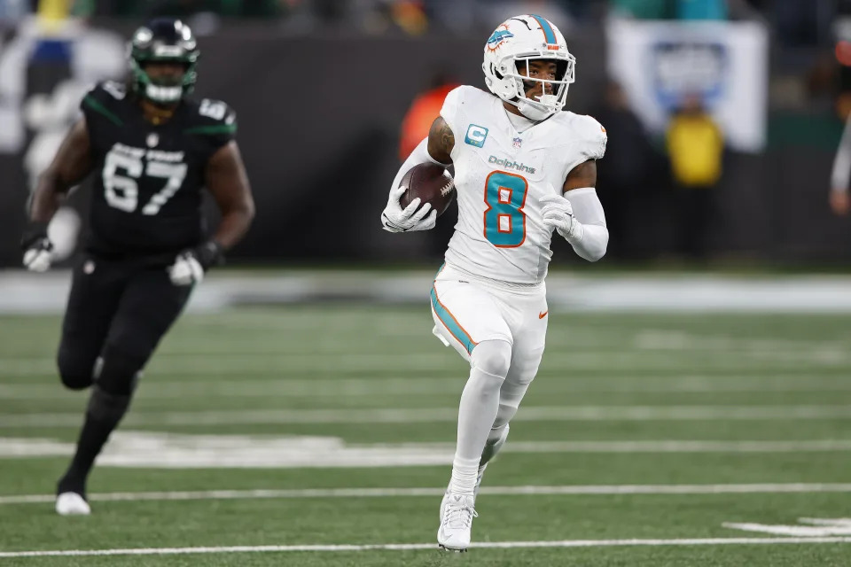 Jevon Holland's 99-yard pick 6 on a Hail Mary attempt summed up this miserable Jets season, which looks awfully similar to last year. (AP Photo/Noah K. Murray)