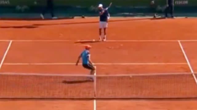 The ballboy copped it in the head. Image: Tennis TV