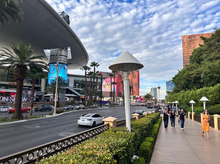 Resorts along the Las Vegas Strip that used to be go-to spots for free parking are now humming a different tune and enforcing fees.