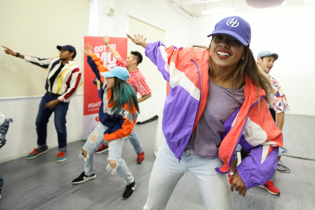 ‘Got to Move’ mass dance’ performed by dancers from Danz People at the media launch of Got to Move 2017 (Photo: National Arts Council, ‘Got to Move’)