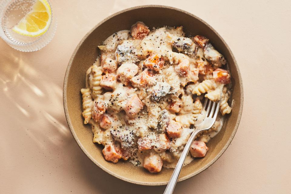 <h1 class="title">Small Plates No-Boil Baked Pasta Recipe photo</h1><cite class="credit">Photo by Chelsea Kyle, Food Styling by Laura Rege</cite>