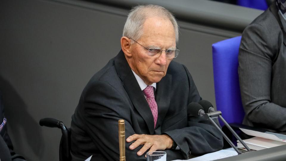 Bundestagspräsident Wolfgang Schäuble bei einer Sitzung des Parlaments in Berlin. Foto: Michael Kappeler