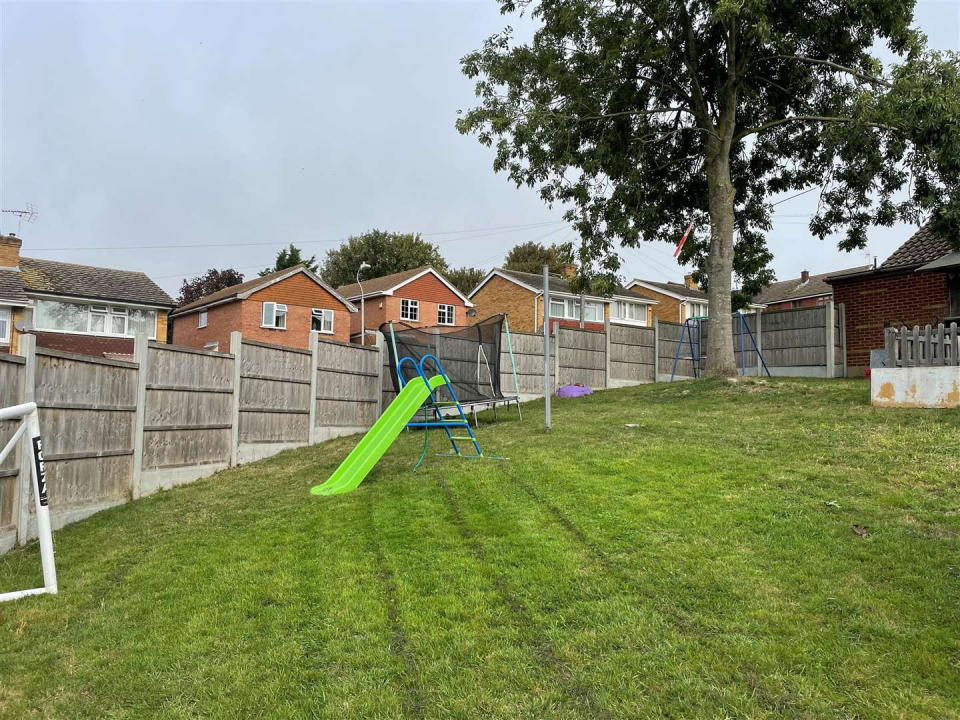 Richard Hickson's family garden. Photo released October 3 2023. See SWNS story SWLSfence. A dad-of-two who bought land next to his house to extend his garden has been told he will have to throw it open to the public.The council has even warned Richard Hickson he faces prosecution and potentially jail if he doesn't take down the fence. Richard paid £5,000 to purchase the “unused” patch of grass in Istead Rise, near Gravesend, from developers P J Brazier and Company Limited in 2018.He spent a further £20,000 to create a suitable garden for his two daughters, aged five and eight, and erected a six-foot fence around the land.
