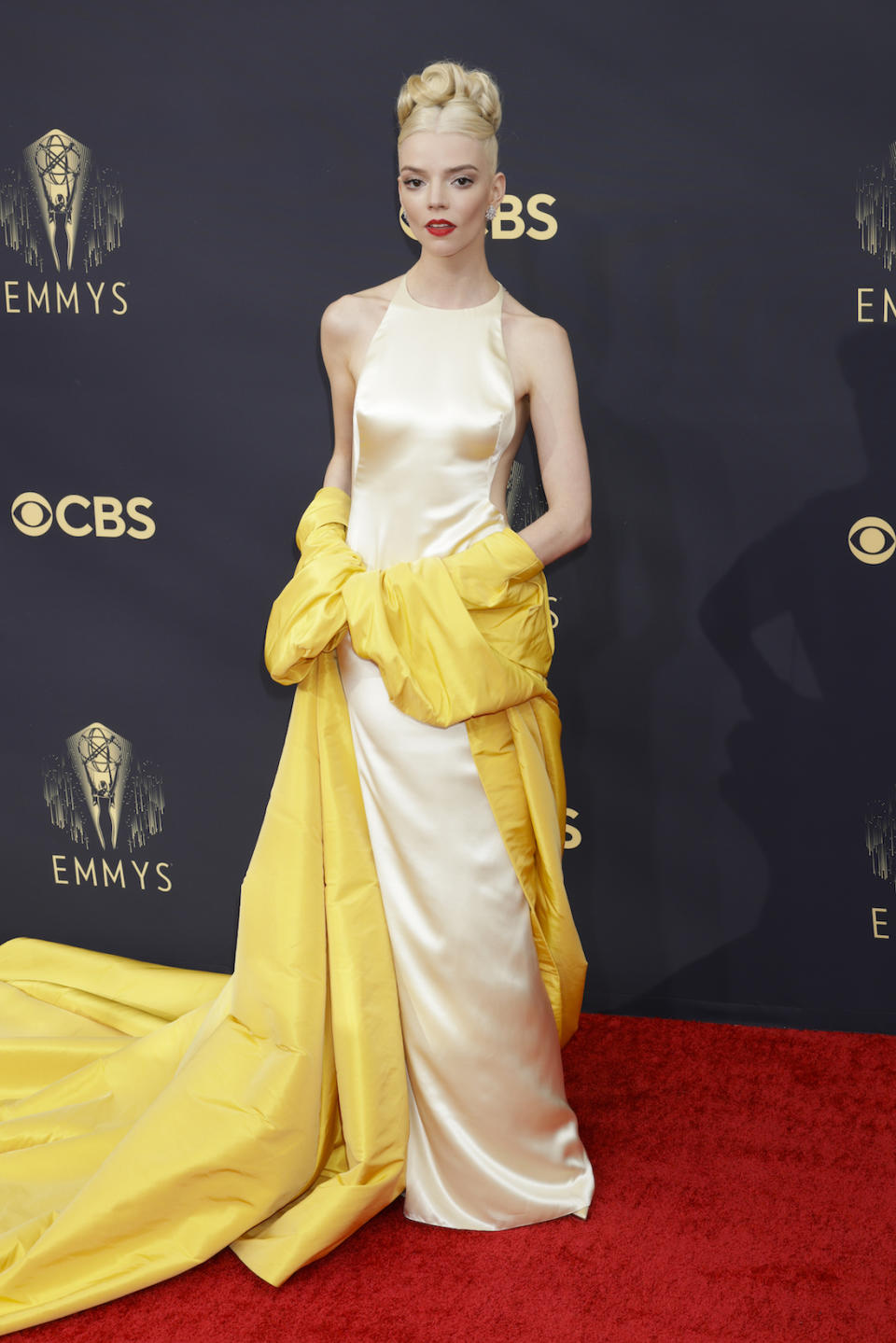 Anya Taylor-Joy, Kate Winslet, Regé-Jean Page : les plus beaux looks des Emmy Awards 2021