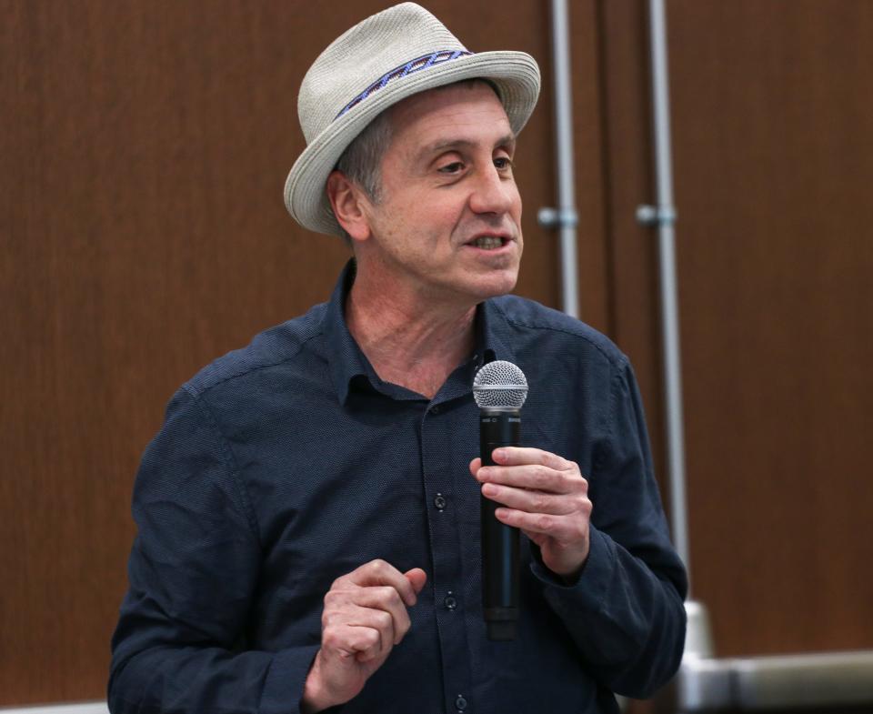 David Sanders West Lafayette City Councilman and the founder of Stop the Water Steal speaks at the Stop the Water Steal grassroots group's meeting, on Tuesday, March 21, 2024, in West Lafayette, Ind.