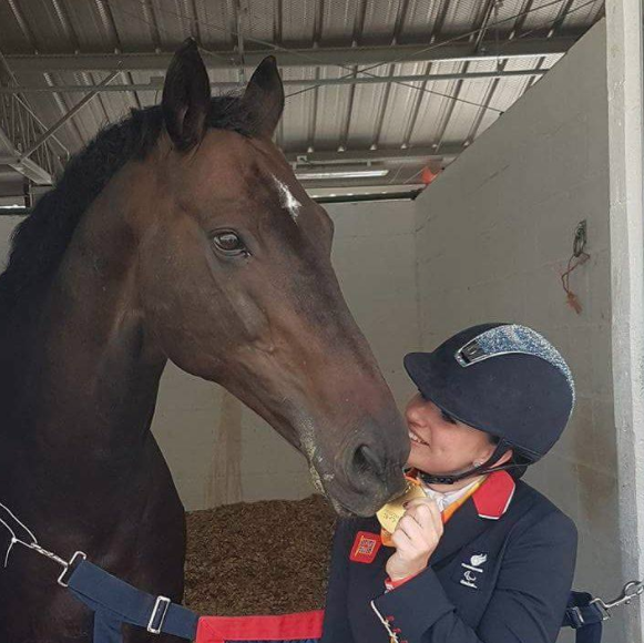 <p>“Mi caballo se quedó cojo un par de días antes de la selección final para Beijing 2008 y eso me excluyó de ir a los Juegos. Y en 2016 murió Cabral, mi favorito, con quien gané 11 medallas de oro. Sentí que una parte de mí se fue con él. Era mi mejor amigo”. </p>