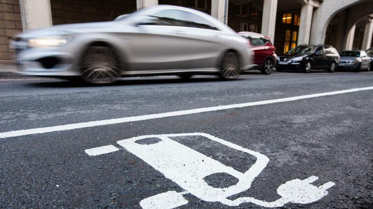 Die Zahl der Elektrofahrzeuge hat sich im Vergleich zum Vorjahreszeitraum in Deutschland verdoppelt. Foto: dpa