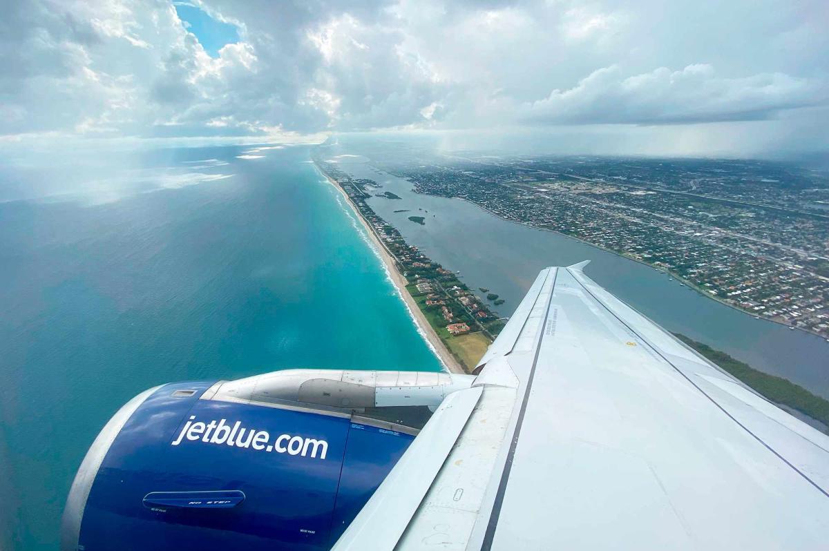 JetBlue Is Having an Early Black Friday Sale — With Up to 750 Off