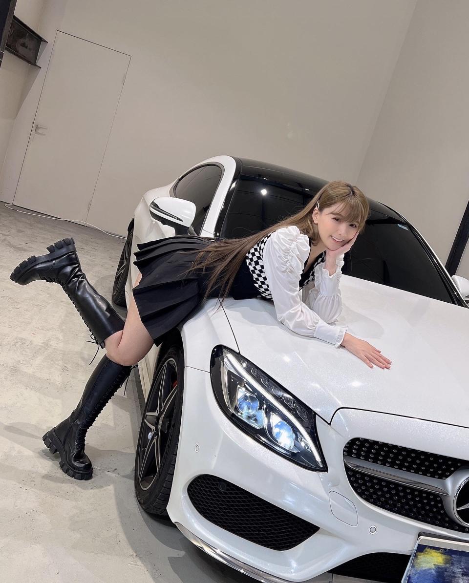 ▲解婕翎第一眼就看上Mercedes-Benz C250 Coupe外觀。