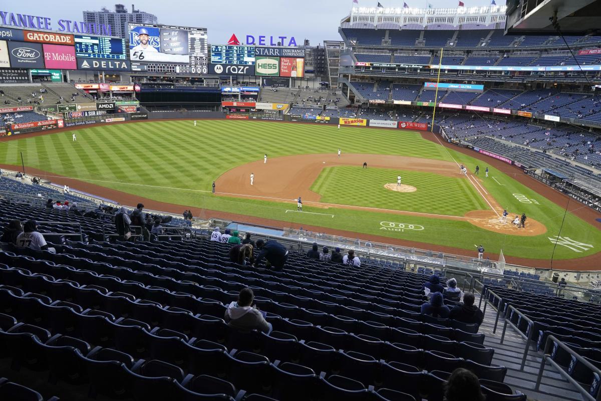 Yankee Stadium feels lonely right now 