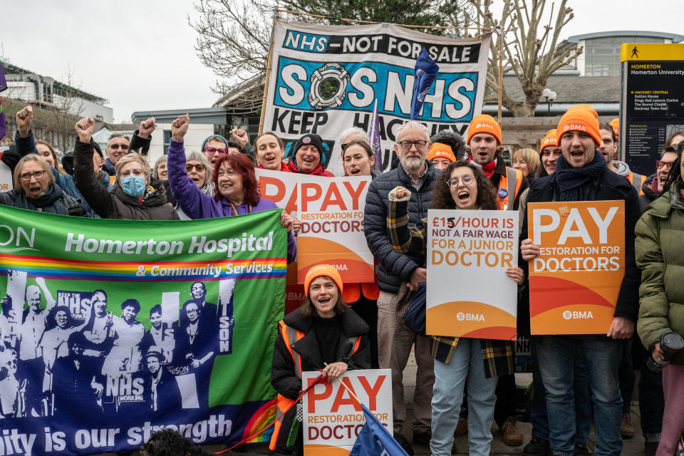 LONDON, ENGLAND - JANUARY 4: Jeremy Corbyn MP joins Junior Doctors on the picket line at Homerton Hospital on January 4, 2024 in London, United Kingdom. The BMA junior doctors' committee seeks a 35% pay increase for 