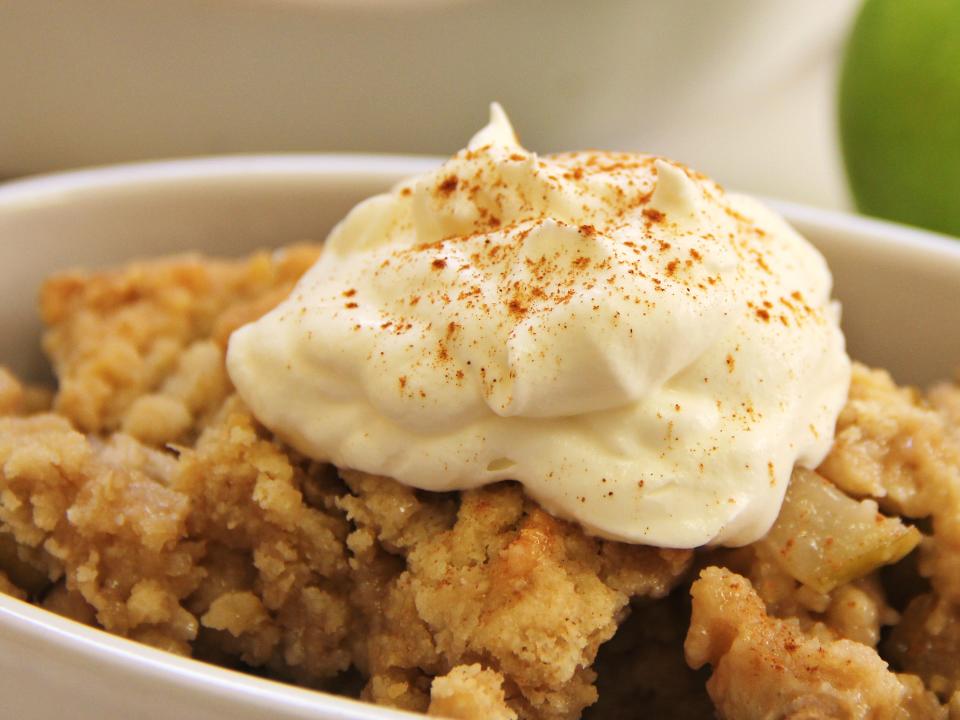 Apple crisp with whipped topping