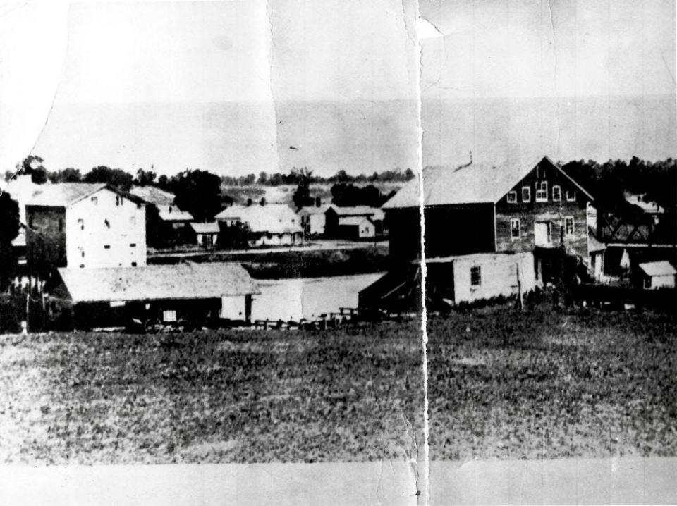 Rawsonville Village in 1895.