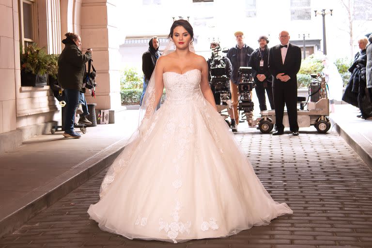 El bellísimo vestido de novia de Selena Gomez