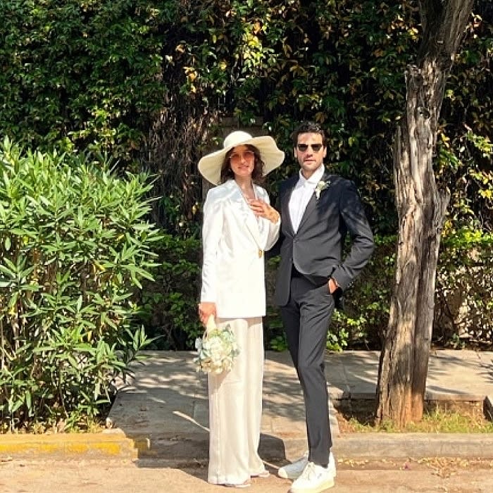 En junio Kaan Urgancıoğlu, de Secretos de familia, y su novia, Burcu Denizer se casaban por sorpresa en Atenas