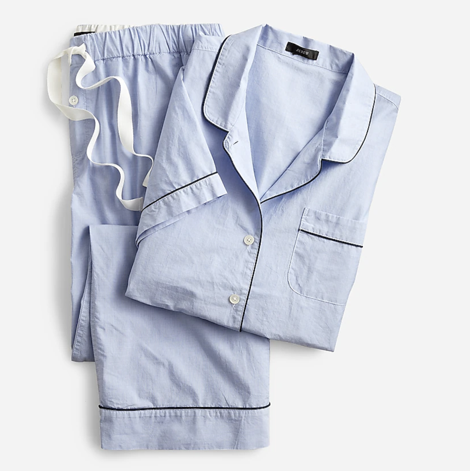 51) End-on-End Cotton Pajamas