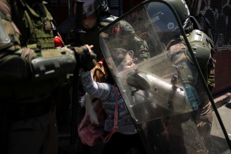 Protest against Chile's government, while lawmakers debate and vote on an impeachment motion against President Sebastian Pinera, in Valparaiso