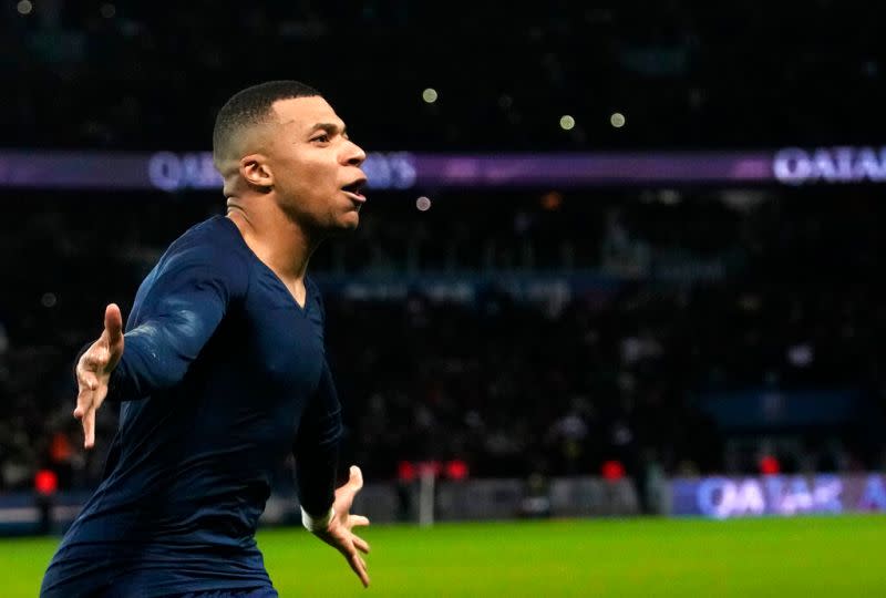 ▲巴黎聖日耳曼球星姆巴佩(Kylian Mbappe)表態自己想要留在球隊。（圖／美聯社／達志影像）