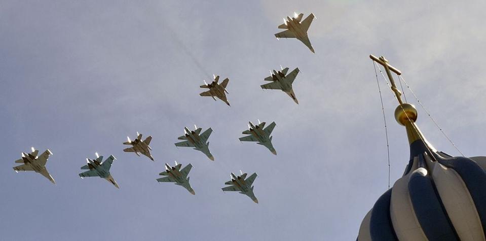 Russian Su-34 fighter bombers in a triangle formation.