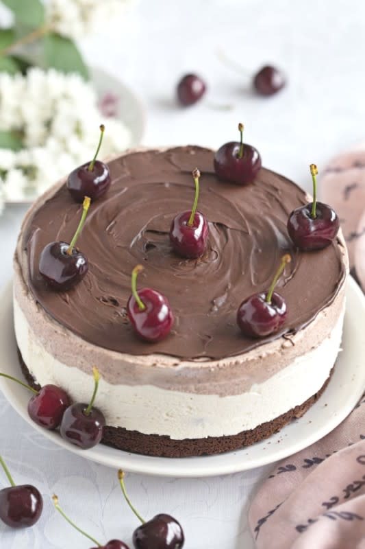 <p>Dani's Cookings</p><p>Made completely from scratch, this ice cream cake combines a brownie base, vanilla cherry ice cream and chocolate ice cream. It is topped with chocolate glaze and fresh cherries! </p><p><strong>Get the recipe: <a href="https://daniscookings.com/2018/06/01/easy-black-forest-no-churn-ice-cream-cake/" rel="nofollow noopener" target="_blank" data-ylk="slk:Easy Black Forest No Churn Ice Cream Cake;elm:context_link;itc:0;sec:content-canvas" class="link ">Easy Black Forest No Churn Ice Cream Cake</a></strong></p>