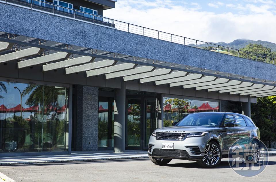 RANGE ROVER Velar P250 Dynamic SE