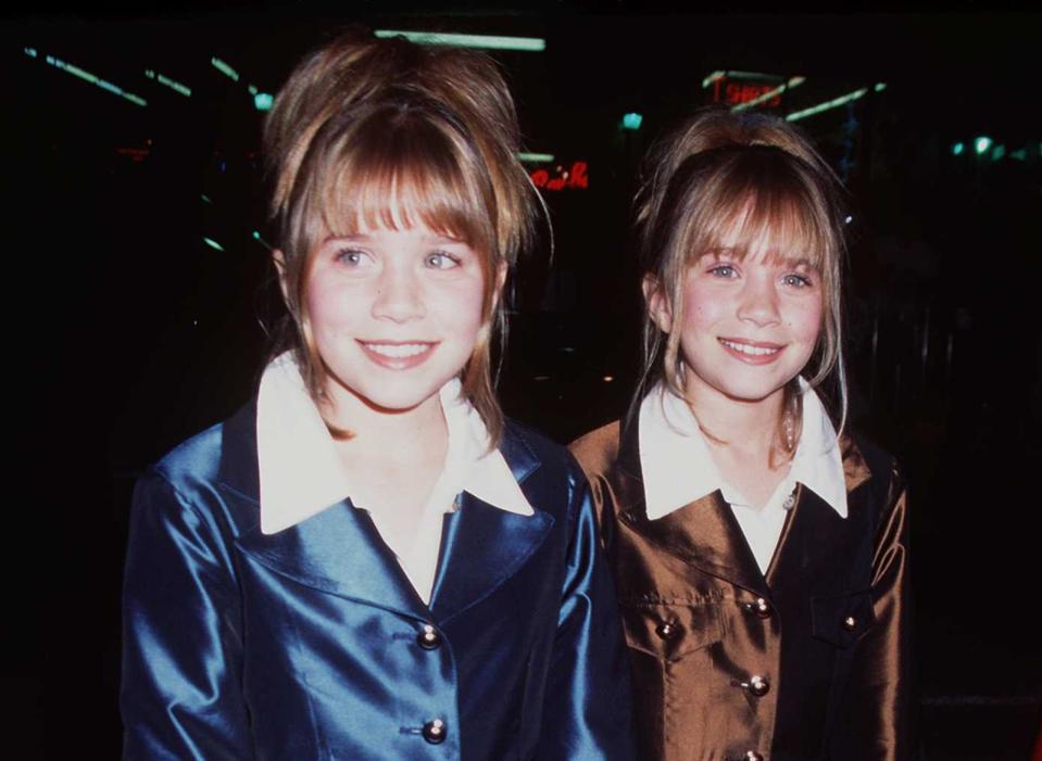 Mit neun Monaten begann die Karriere der Olsen-Zwillinge, die sich zunächst die Rolle der Michelle Tanner in der Serie "Full House" teilten, 1992 traten Mary-Kate und Ashley Olsen dann im Kinofilm "Kidnapping der Nervensägen" im Doppelpack in Erscheinung. 15 gemeinsame Kinofilme und mehrere eigene Serien folgten. Eine Erfolgsstory, die 2004 stagnierte ... (Bild: Brenda Chase, Online USA, Inc. / Getty Images)