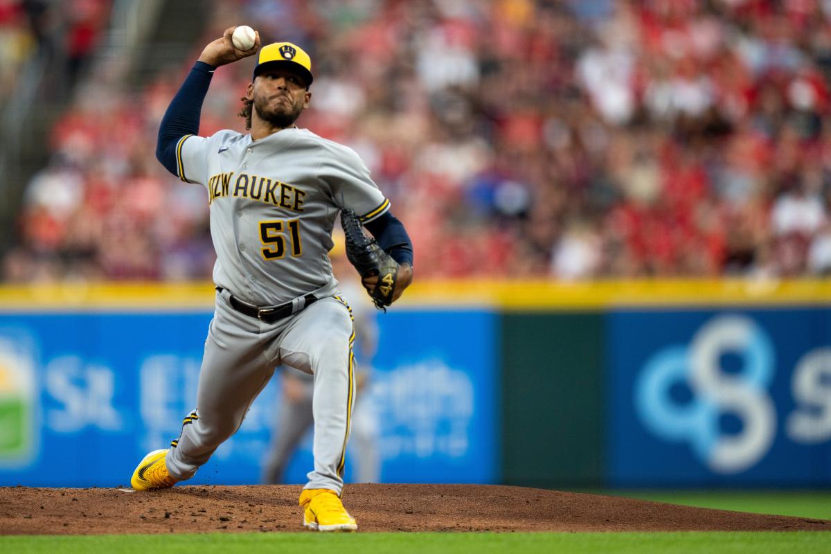 Texas Rangers Bullpen Blows Another Lead to Cincinnati Reds