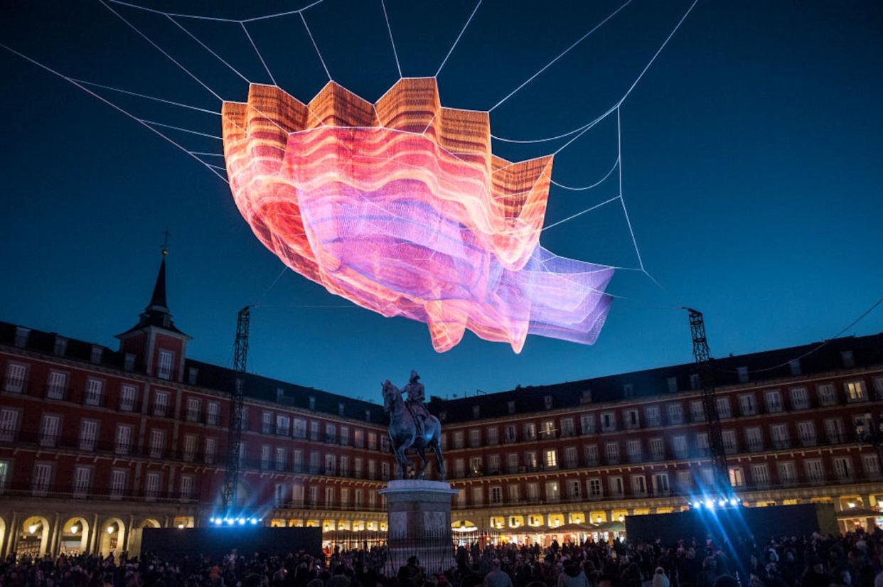 In 2018, Echelman's sculpture 'Earthtime 1.78 Madrid' premiered in the Spanish capital. <a href="https://www.gettyimages.com/detail/news-photo/an-art-installation-featuring-a-net-sculpture-of-layers-of-news-photo/918590464?adppopup=true" rel="nofollow noopener" target="_blank" data-ylk="slk:GettyImages;elm:context_link;itc:0;sec:content-canvas" class="link ">GettyImages</a>
