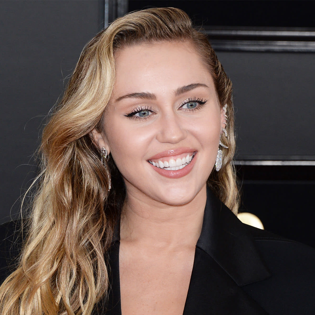 Miley Cyrus Flaunts Her Insane Body In A High Cut White One Piece On Instagram