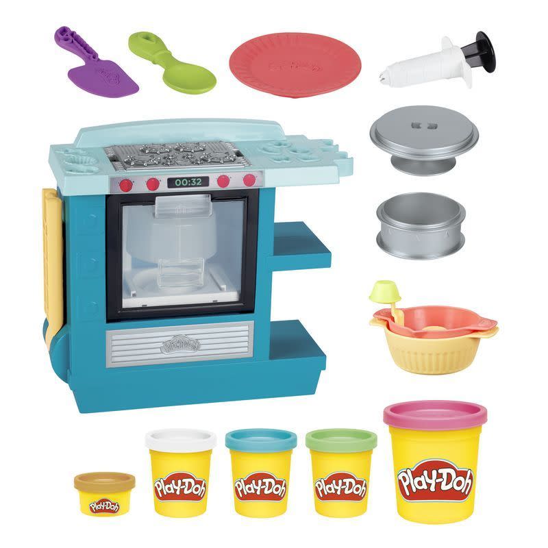 39) Play-Doh Kitchen Creations