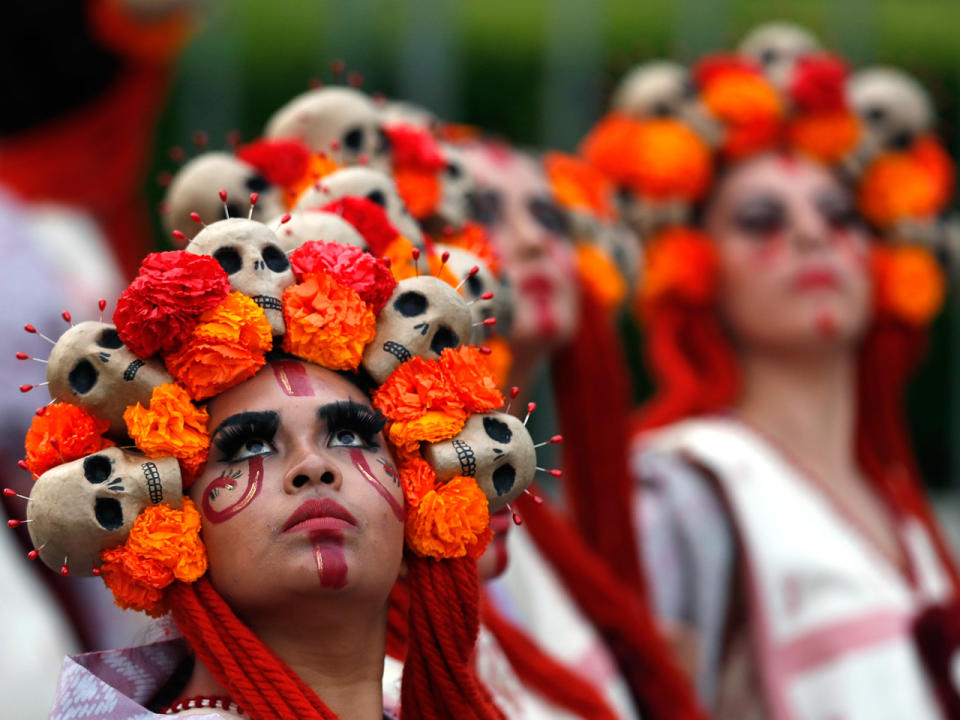 Tag der Toten: Mexiko gedenkt der Verstorbenen mit einer Parade