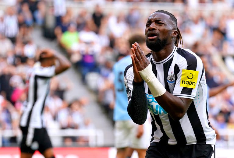 21 August 2022, United Kingdom, Newcastle: Newcastle United's Allan Saint-Maximin reacts during the English Premier League soccer match between Newcastle United and Manchester City at St. James' Park. Photo: Owen Humphreys/PA Wire/dpa