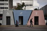 <p>Public toilets at the Port of Piraeus, near Athens, Greece. (Photo: Louisa Gouliamaki/AFP/Getty Images) </p>